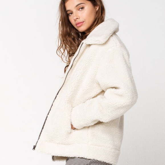 Vans Jackets & Blazers - NWT Vans Snow Out Sherpa Fleece Jacket Coat
